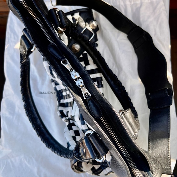 Balenciaga Le City Big Stud Woven Leather Classic! - Picture 7 of 8